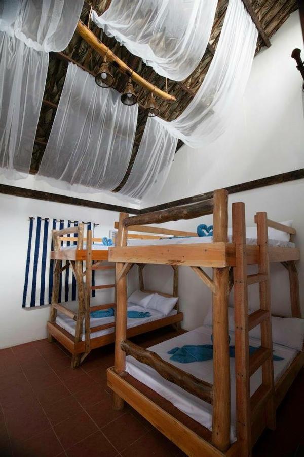 North Shore Surf Camp Hotel Baler Luaran gambar